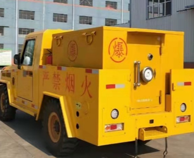 顺河回族爆破器材运输车专用功能