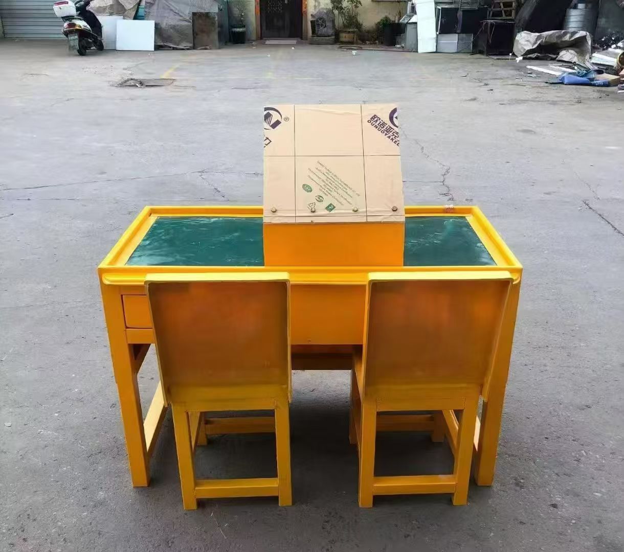 顺河回族防静电导通桌井下煤矿火工品发放桌：危险品流转的安全守护者